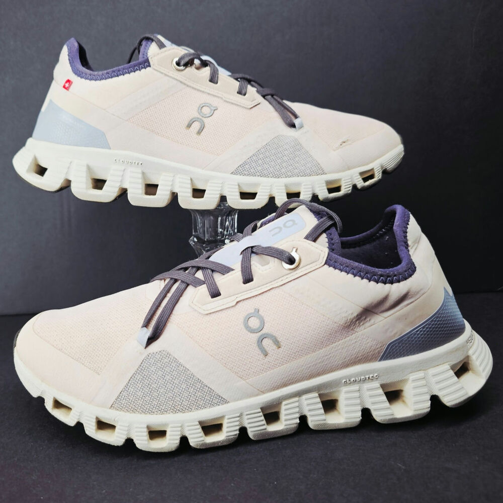 Oncloud Women 7 Comfy footwear